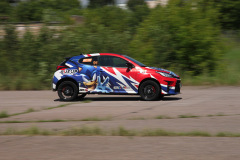 yaris1